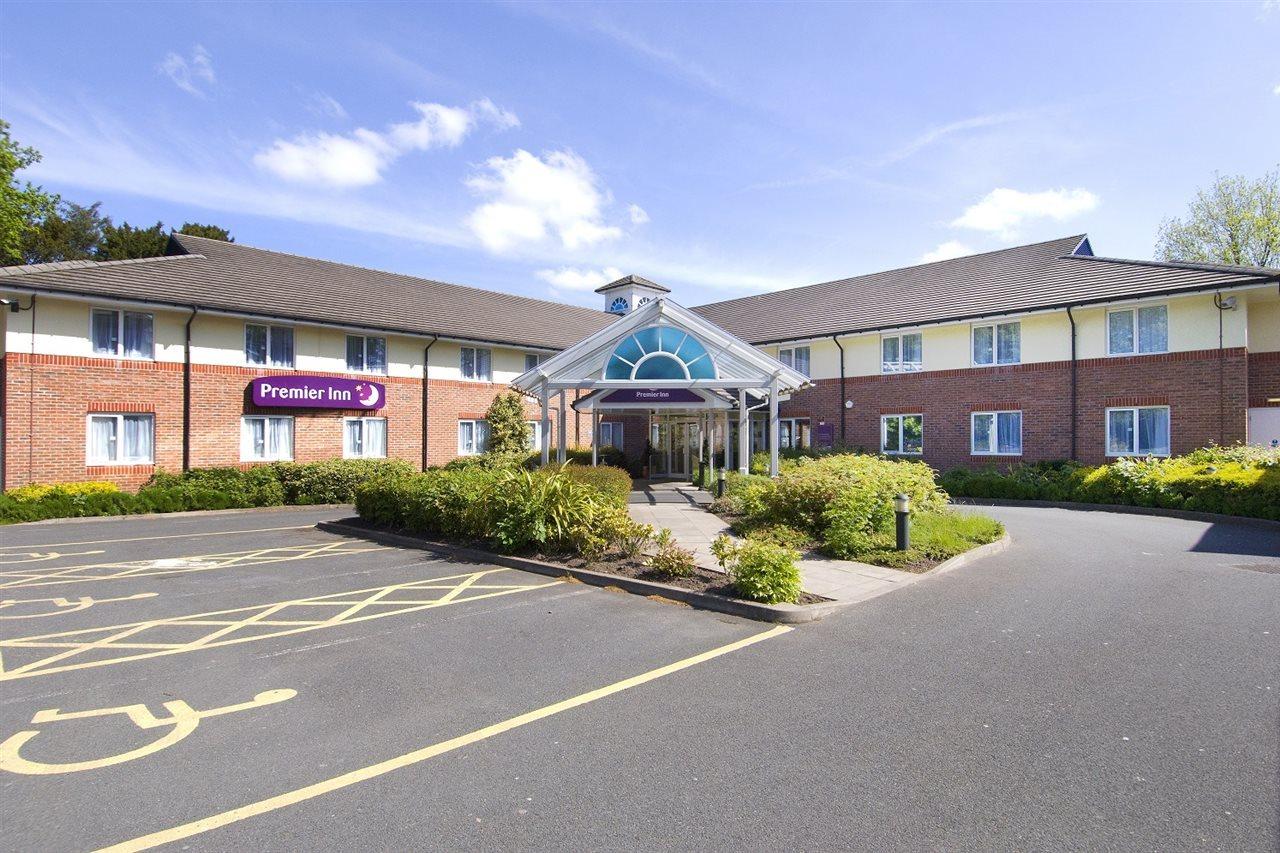 Premier Inn Birmingham South - Hall Green Kültér fotó